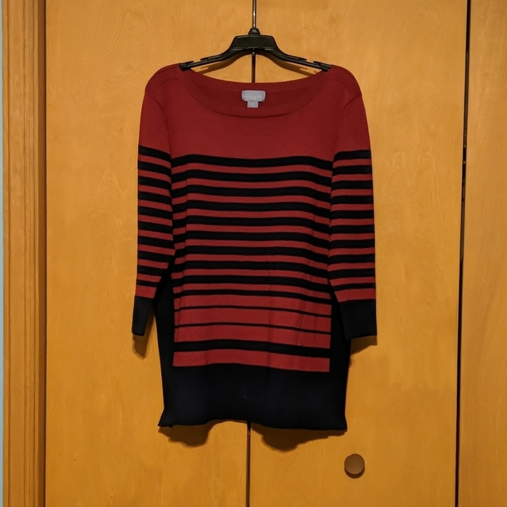 Striped sweater maroon and navy
